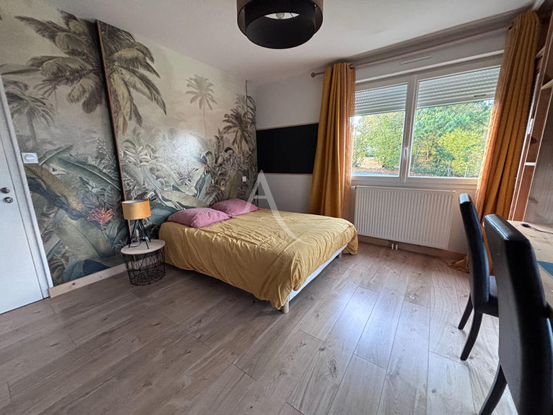 Maison - 170 m² - 6 pièces