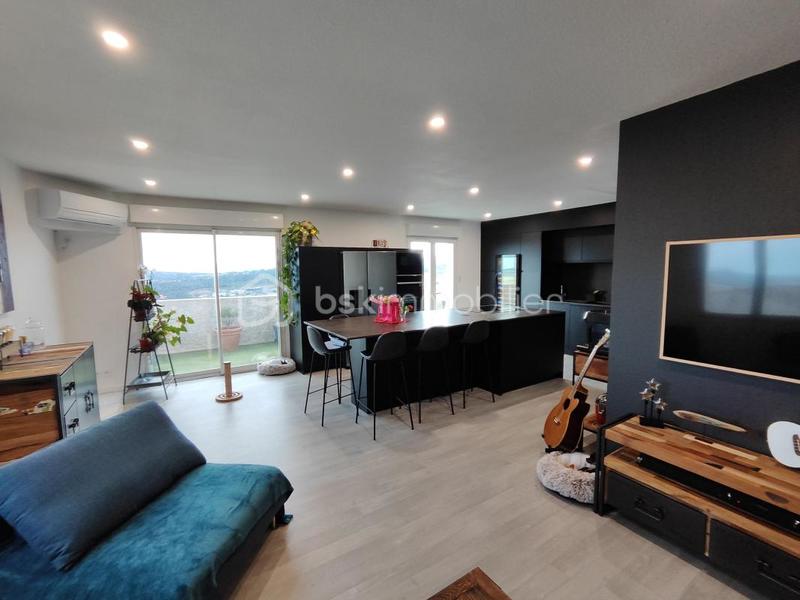 Maison - 106 m² - 5 pièces