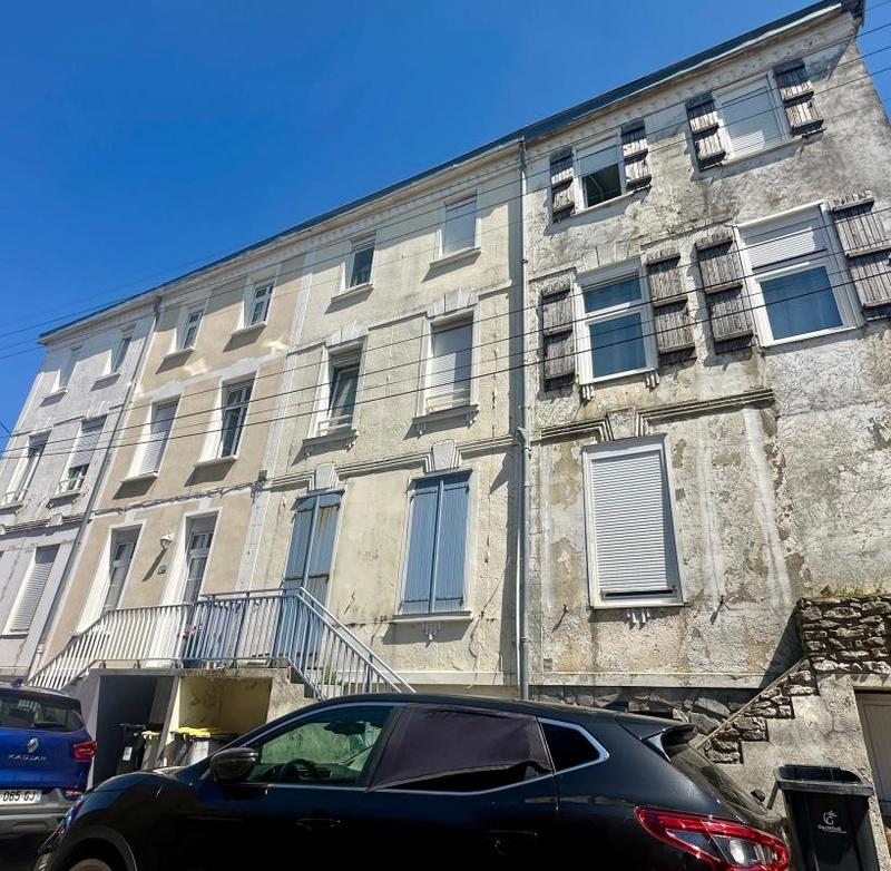 Immeuble - 80 m² - 3 pièces