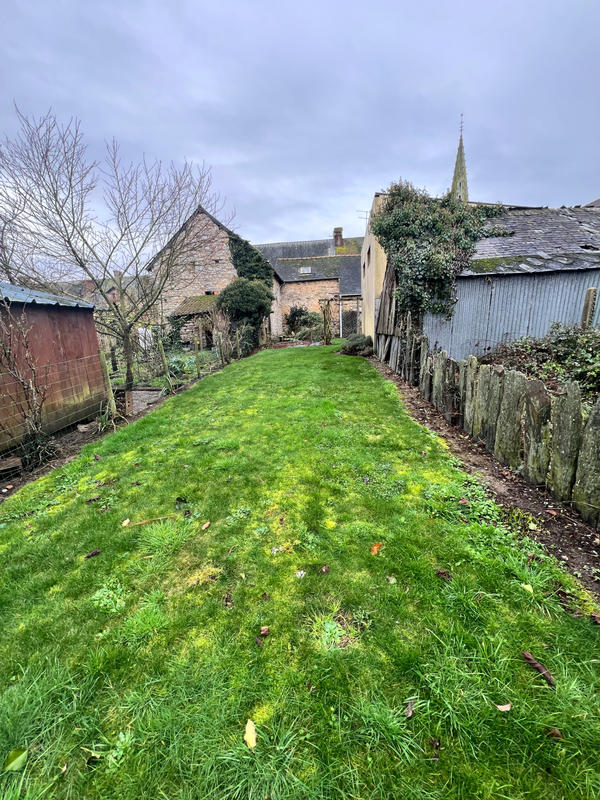 Maison - 196 m² - 6 pièces