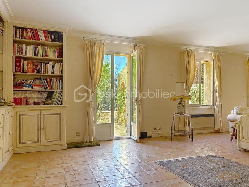 Villa - 230 m² - 8 pièces