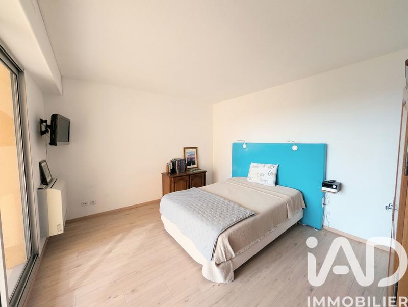 Appartement - 95 m² - 4 pièces