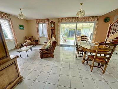 Maison - 126 m² - 4 pièces