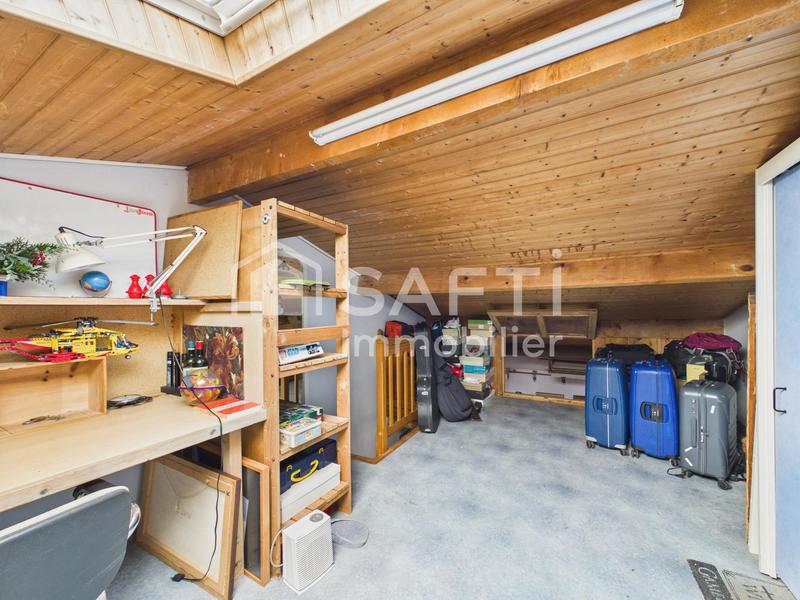 Maison - 152 m² - 6 pièces