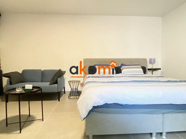 Maison - 200 m² - 5 pièces