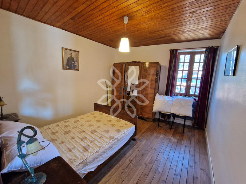 Viager - Maison - 155 m² - 10 pièces