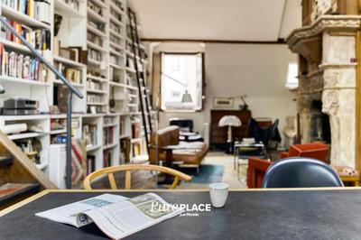 Loft - 70 m² - 3 pièces