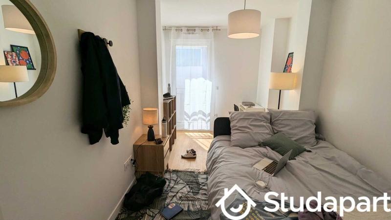 Chambre - 10 m² - 1 pièce