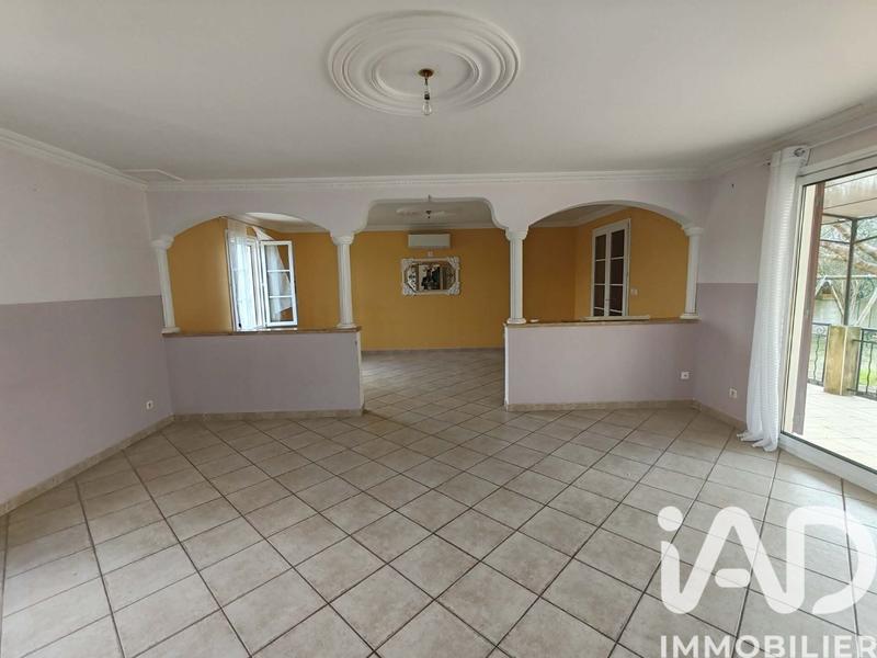 Maison - 139 m² - 5 pièces