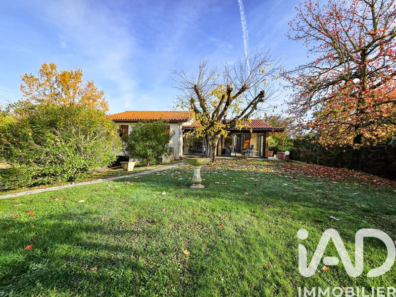 Maison - 104 m² - 6 pièces