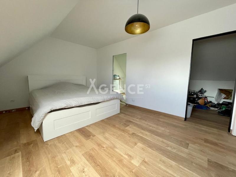 Maison - 135 m² - 6 pièces