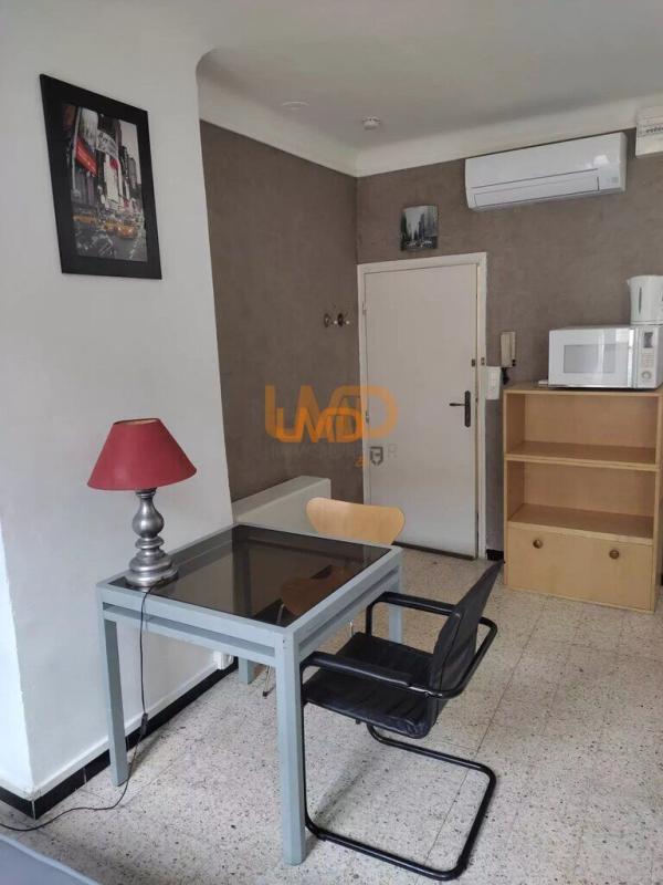 Studio - 21 m² - 1 pièce