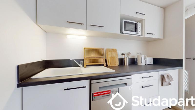 Chambre - 12 m² - 1 pièce