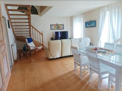 Maison - 125 m² - 6 pièces