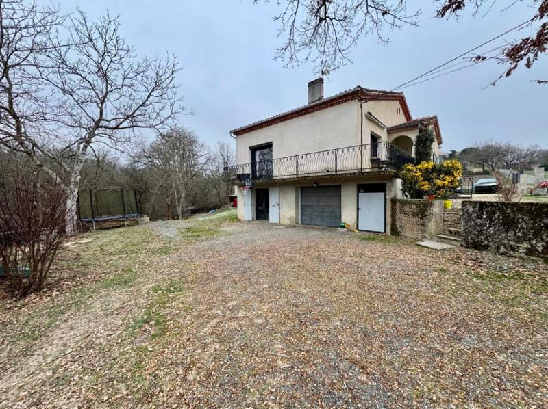 Maison - 134 m² - 5 pièces