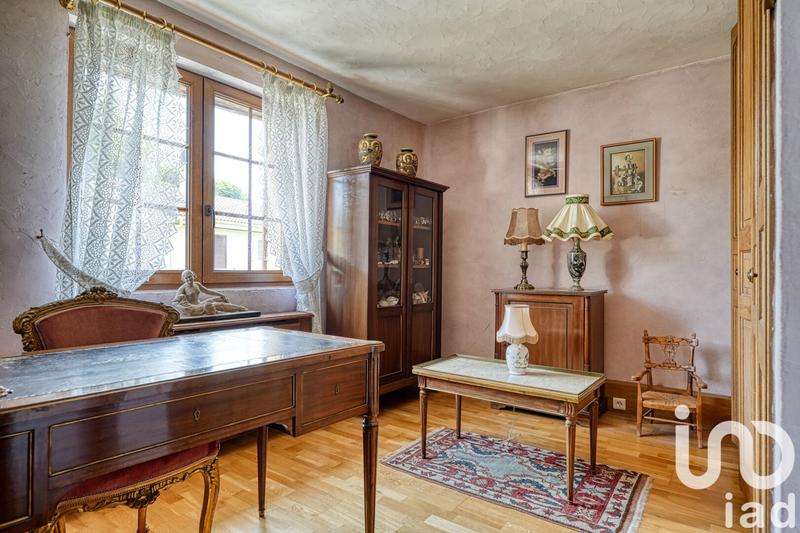 Maison - 183 m² - 7 pièces