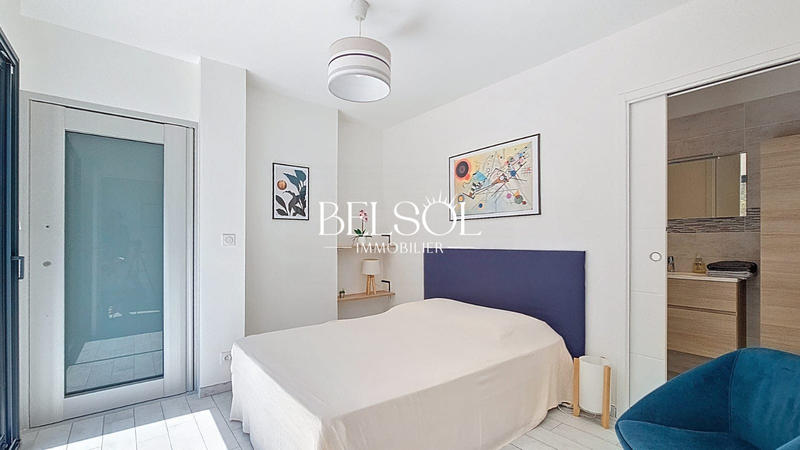 Maison contemporaine - 160 m² - 4 pièces