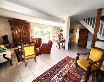 Maison - 160 m² - 5 pièces