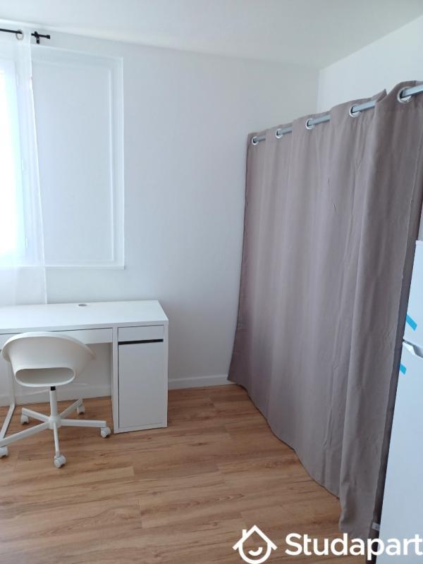 Chambre - 9 m² - 1 pièce
