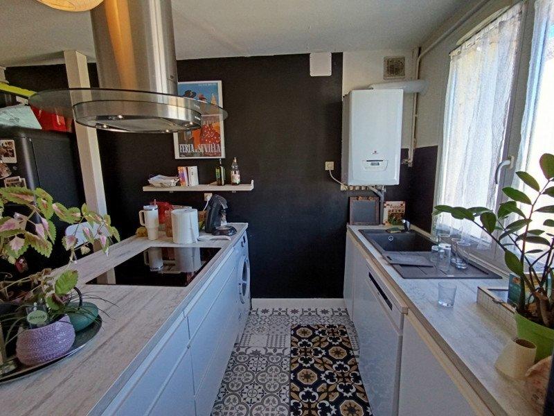 Appartement - 80 m² - 5 pièces