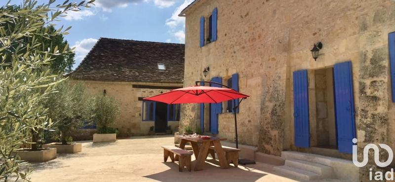 Maison de campagne - 515 m² - 15 pièces