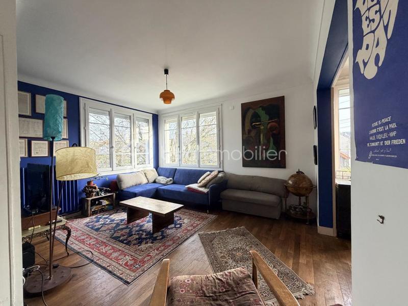 Maison - 160 m² - 8 pièces