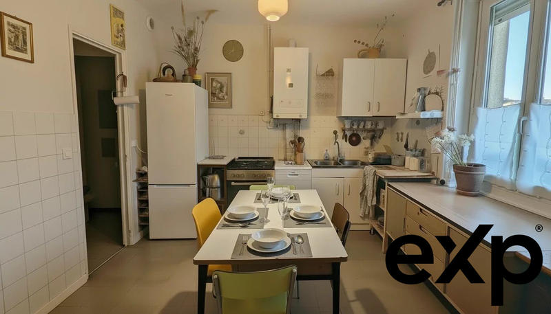 Maison traditionnelle - 85 m² - 3 pièces