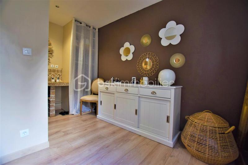 Maison en pierre - 164 m² - 7 pièces