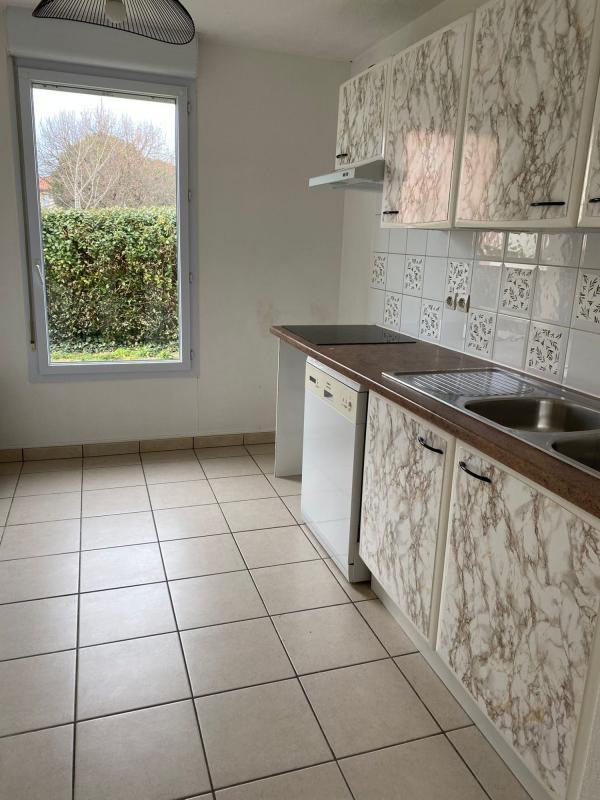 Appartement - 83 m² - 4 pièces