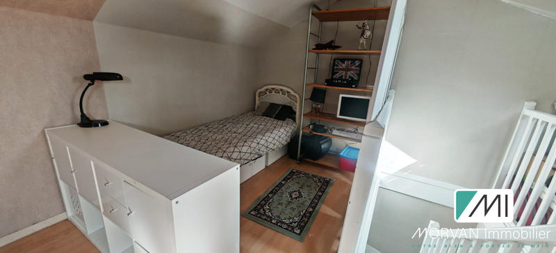 Maison traditionnelle - 147 m² - 6 pièces