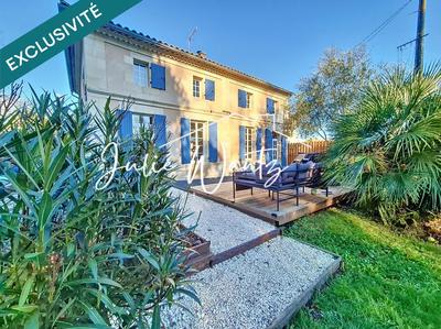 Maison - 201 m² - 7 pièces