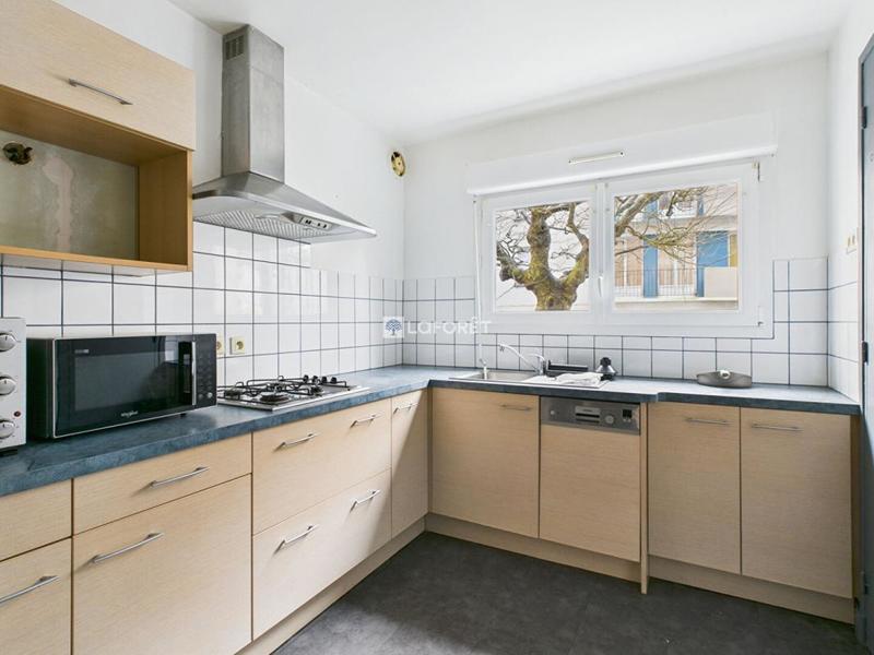 Appartement - 82 m² - 3 pièces