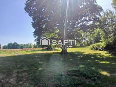 Maison - 225 m² - 10 pièces