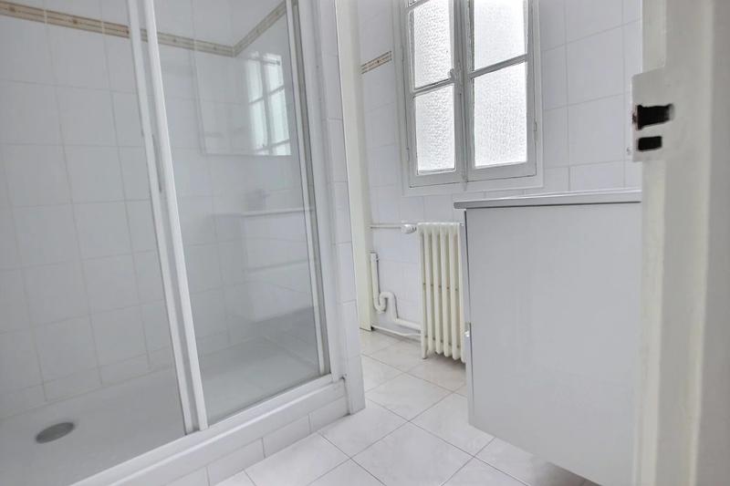 Appartement - 140 m² - 5 pièces