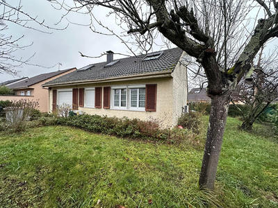 Maison - 105 m² - 6 pièces