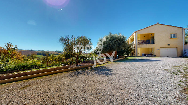 Maison - 164 m² - 6 pièces