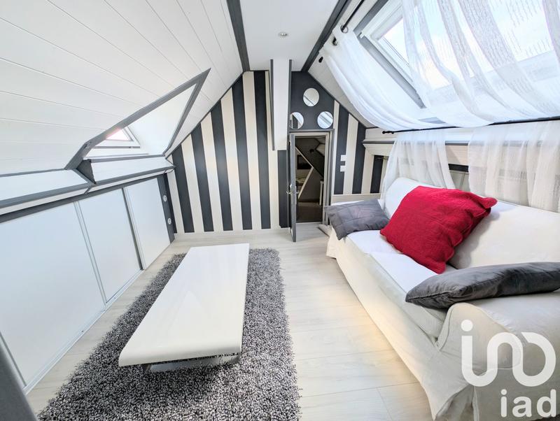 Maison - 105 m² - 4 pièces