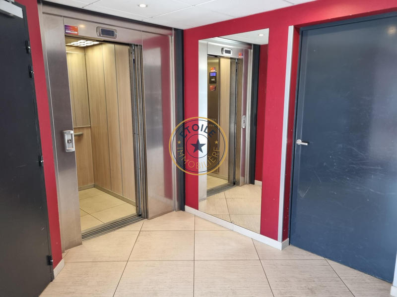 Appartement - 91 m² - 3 pièces