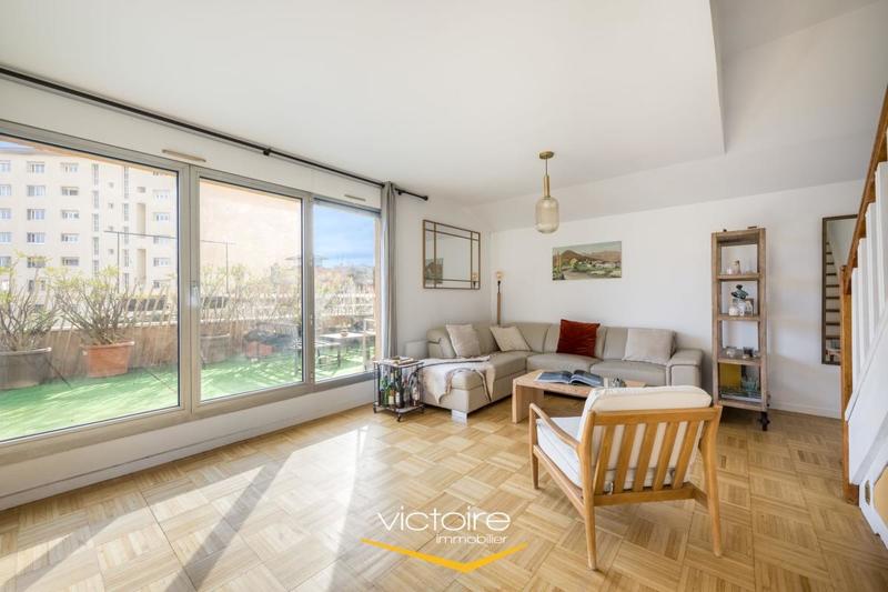 Duplex - 103 m² - 4 pièces