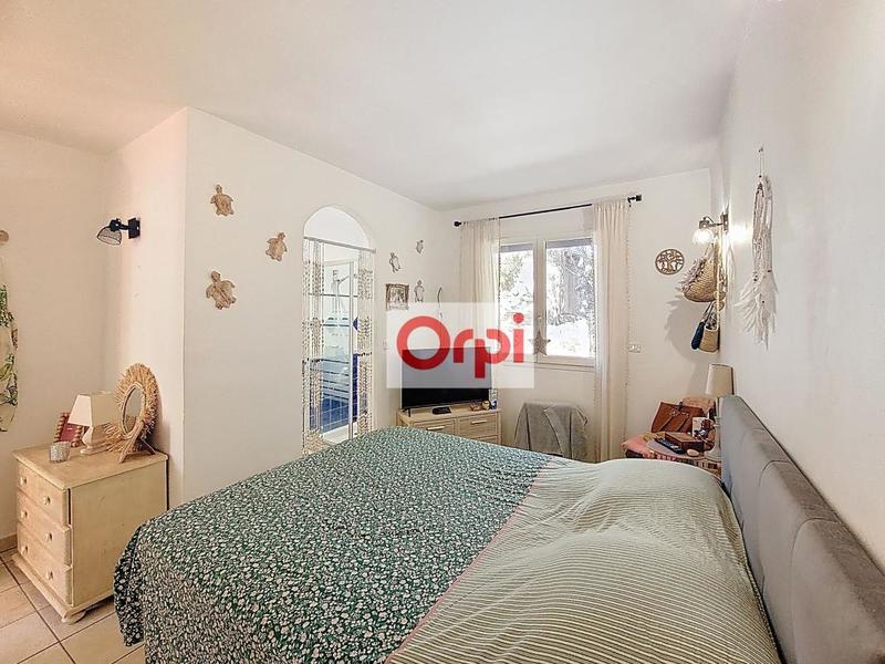 Villa - 156 m² - 8 pièces