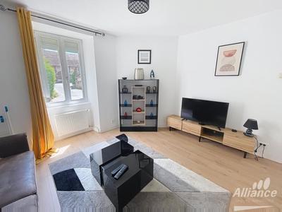 Immeuble - 305 m² - 15 pièces