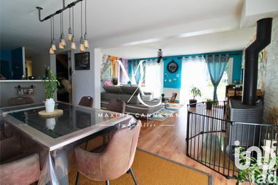 Maison - 197 m² - 7 pièces