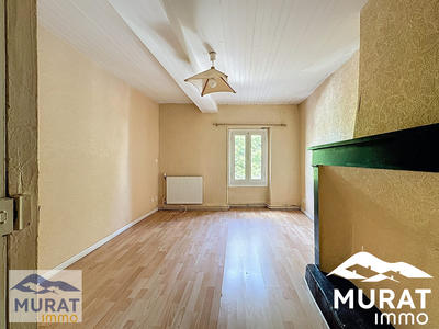 Immeuble - 151 m² - 7 pièces