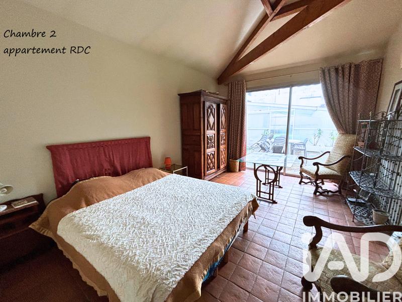 Maison de ville - 345 m² - 15 pièces