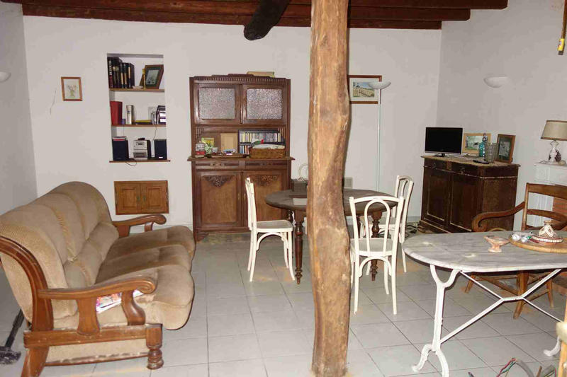 Maison - 340 m² - 11 pièces