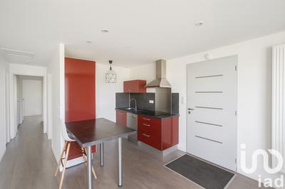 Maison - 83 m² - 4 pièces