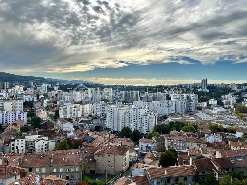 Appartement - 76 m² - 4 pièces