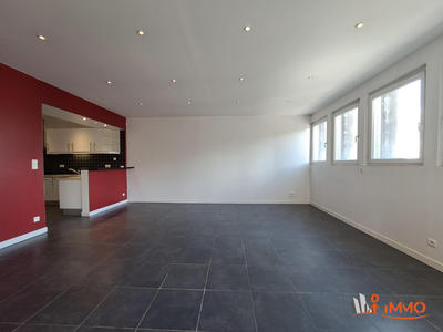 Appartement - 94 m² - 3 pièces