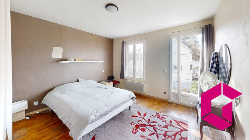 Maison ancienne - 207 m² - 7 pièces