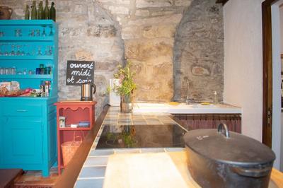 Maison en pierre - 180 m² - 6 pièces